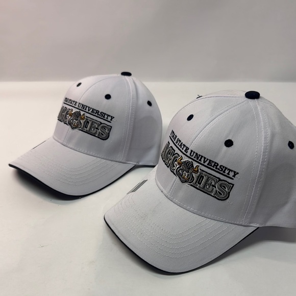 Vintage Utah State University Aggies White Cap with sticker - Picture 7 of 7